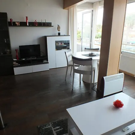 6 Pers, Playa, - Es-204-70 Apartment